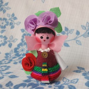 画像1: ブルガリア　バラ人形　小さいタイプ・女の子　A