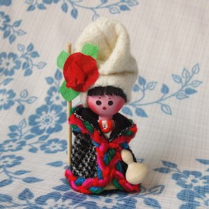 画像1: ブルガリア　バラ人形　小さいタイプ・男の子　C