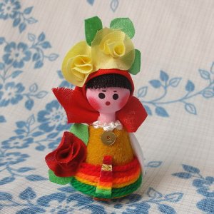 画像1: ブルガリア　バラ人形　小さいタイプ・女の子　C