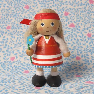 画像1: エストニア　ヴィンテージ人形　赤いリボン　C