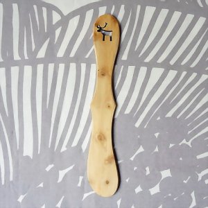 画像1: エストニア　木製バターナイフ　B