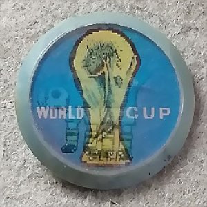 画像1: ロシアンバッジ　ワールドカップ　1974年西ドイツ大会　2面タイプ