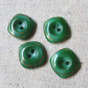 画像1: チェコのヴィンテージボタン　グリーン平型4個セット　1.2cm 