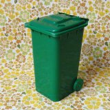 画像: ハンガリー　ヴィンテージ　ミニチュアゴミ箱　グリーン
