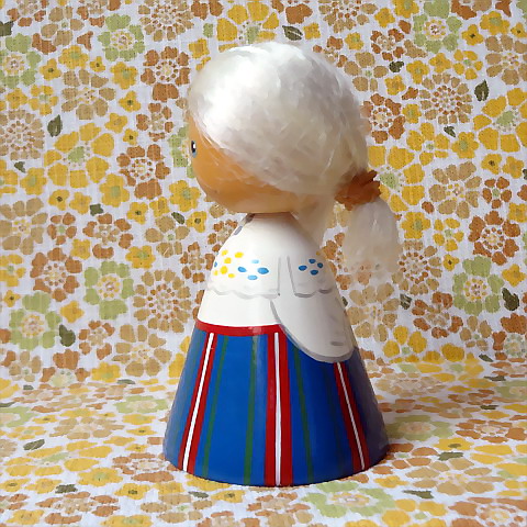 画像: エストニア　ヴィンテージ人形　SALVO　ホワイトヘアの女の人