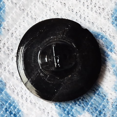 画像: チェコのヴィンテージボタン　1960〜70年代　1.8cm  E