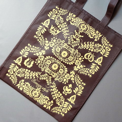 画像: ハンガリー　不織布エコバッグ　ハンガリーの伝統刺繍・ショモジ　ブラウン