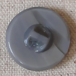 画像: チェコのヴィンテージボタン　1970〜80年代　グレーxシルバー 1.8cm(B)