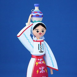 画像: ルーマニア　民族衣装のお人形　(4)ピンクのエプロン